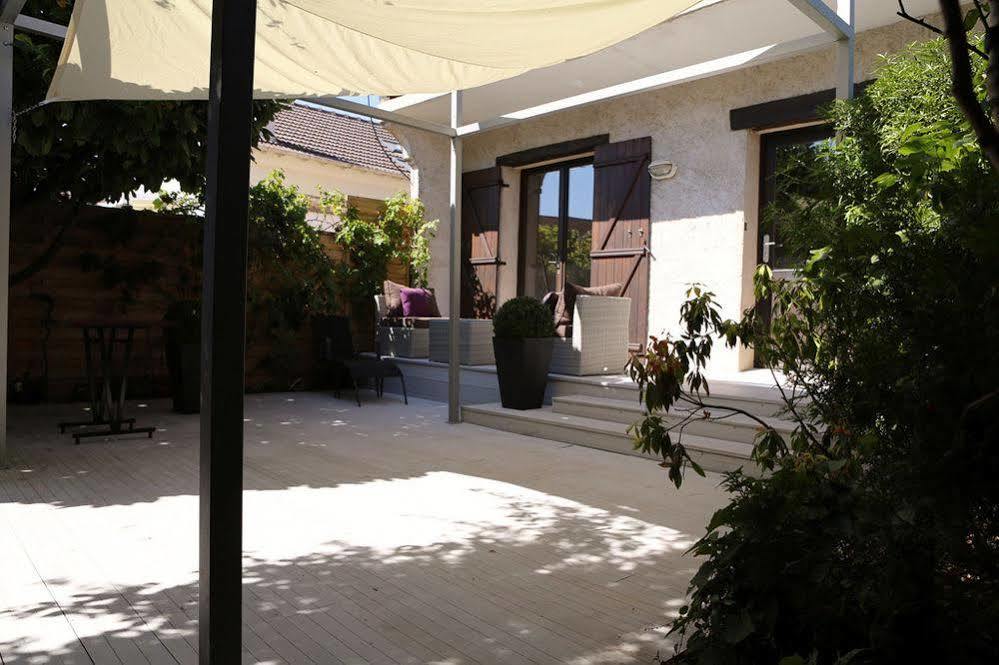 Du Cote De Chez Jos Hotel Bezons Exterior foto
